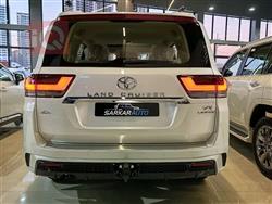 تۆیۆتا لاند کروزەر